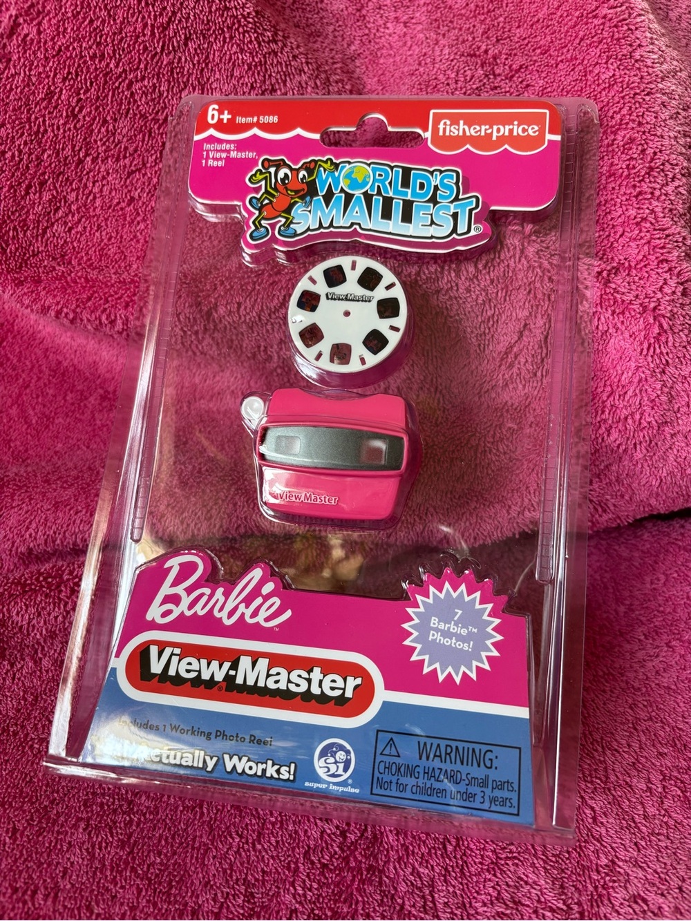 Barbie Mini View-Master in Hot Pink - World’s Smallest